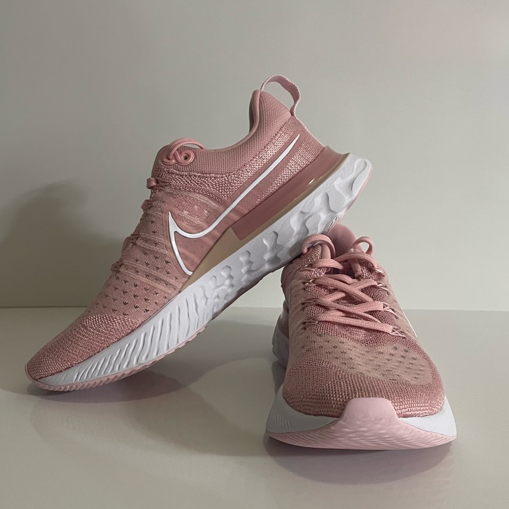 Nike React Infinity Run Flyknit 2 Womens Size 8 Running Shoe Pink CT2423-600